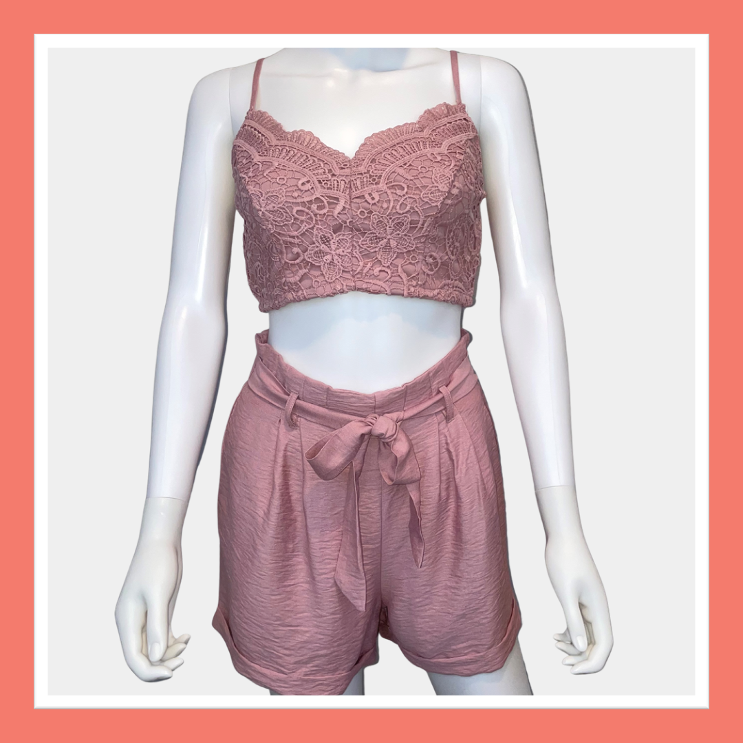Maude's Breezy And Comfortable Set